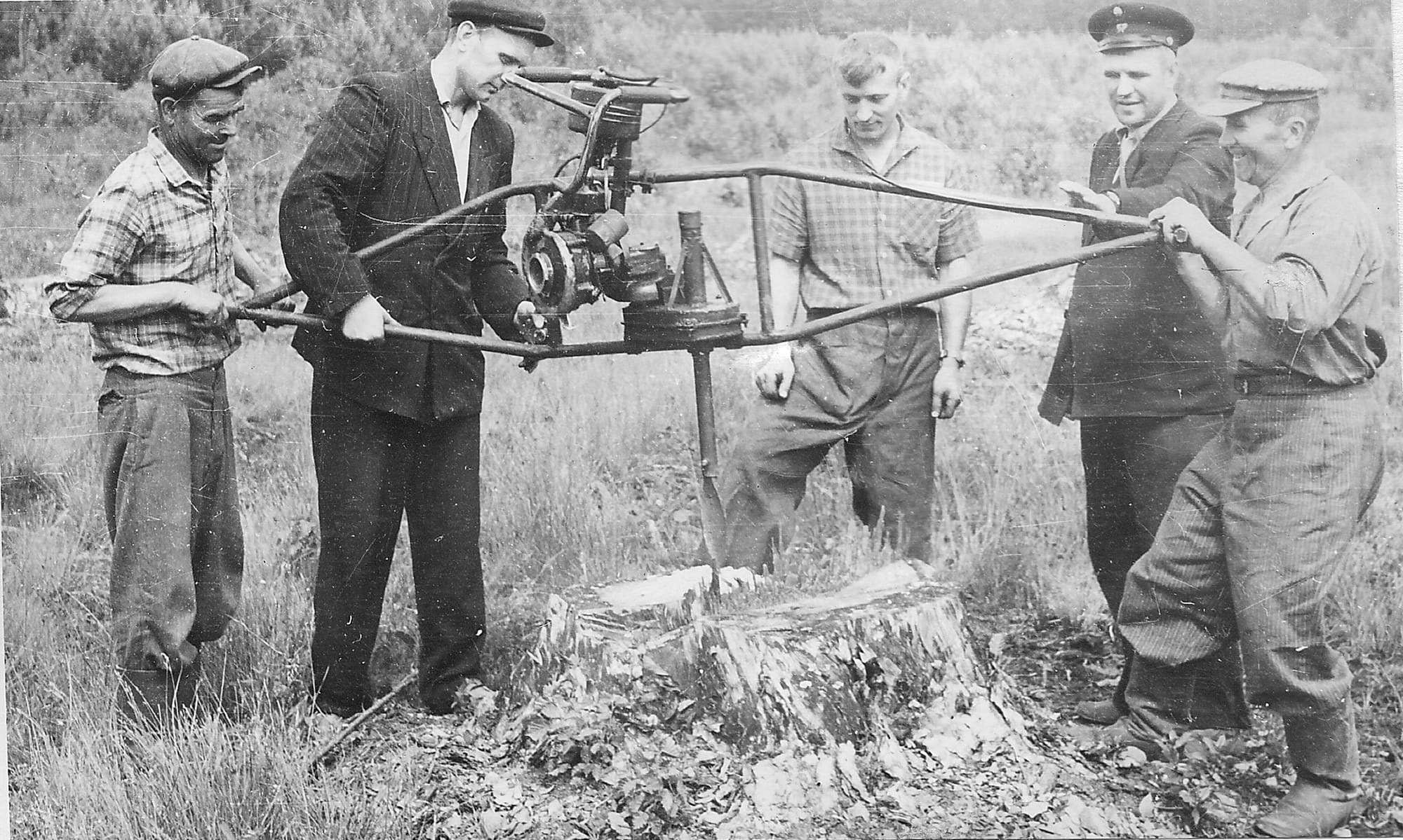 Лісова техніка: відкрийте історію у фотографіях