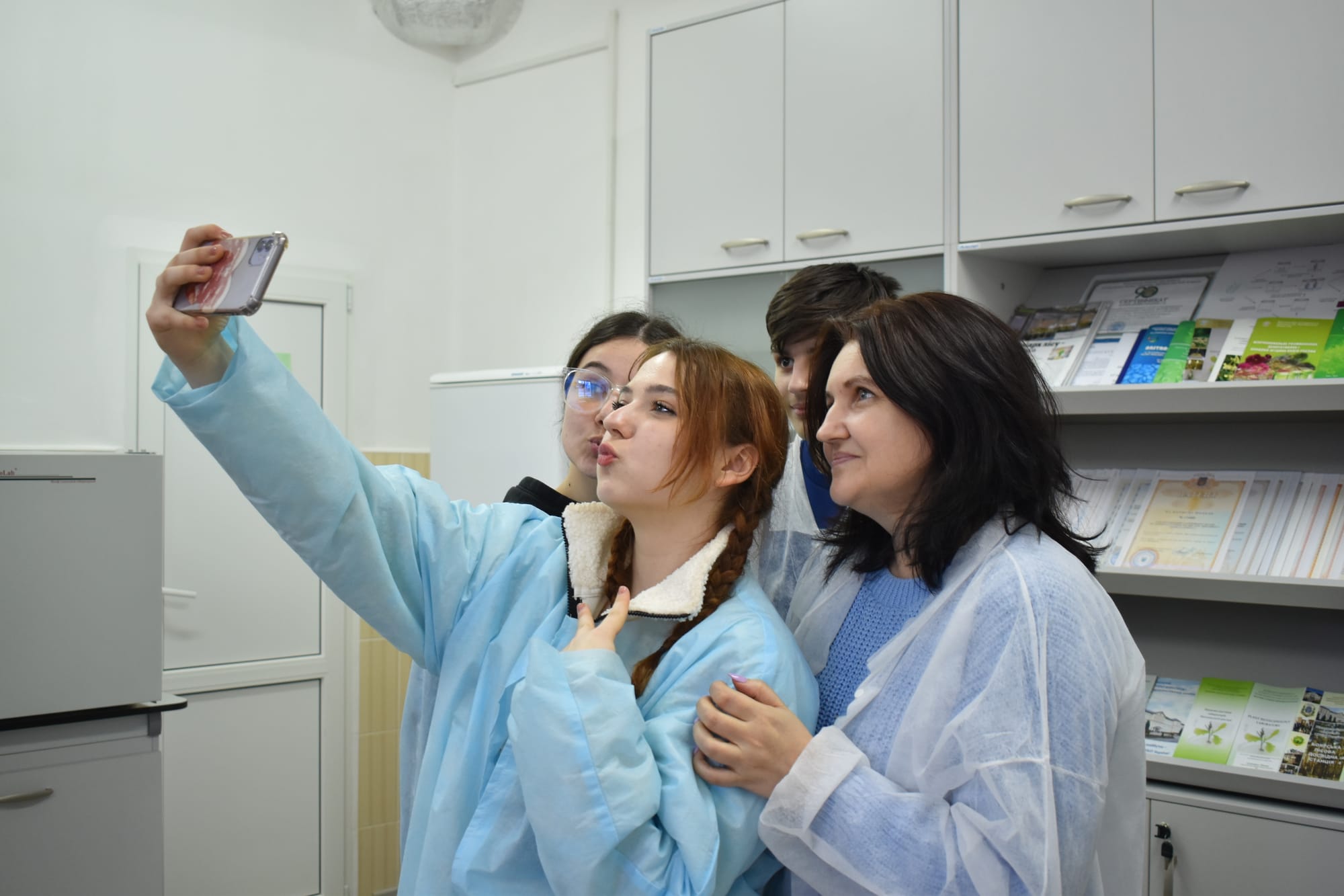 Разом із майбутніми дослідниками з БАЛ «Лідер» продовжуємо захоплюючу подорож у світ лісової науки