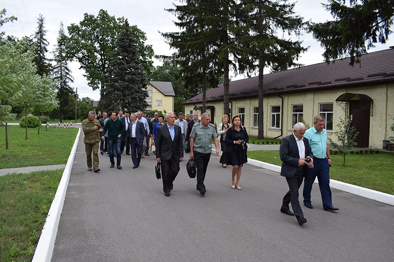 Учасники наради присвяченої стратегічним та поточним завданням діяльності Товариства лісівників України відвідали Боярську лісову дослідну станцію