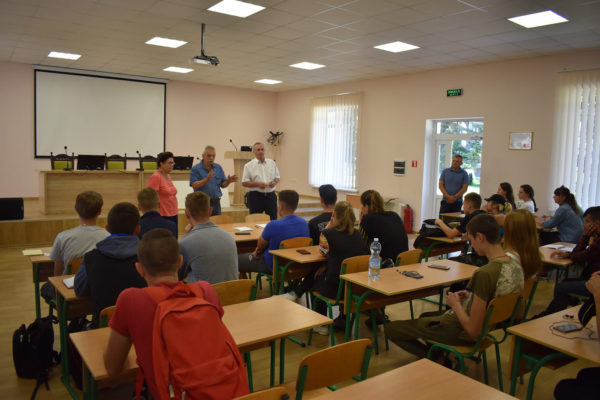 Практичне навчання студентів у полі зору керівництва Боярської лісової дослідної станції та ННІ Лісового і садово-паркового господарства