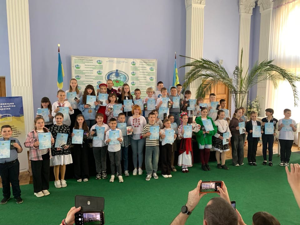 Пишаємось досягненнями наших юних дослідників!