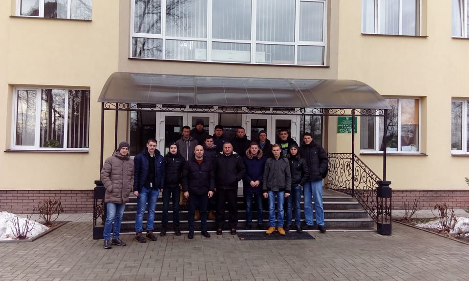 БОЯРСЬКІ СТУДЕНТИ ОЗНАЙОМИЛИСЬ З СУЧАСНИМ ДЕРЕВООБРОБНИМ ОБЛАДНАННЯМ